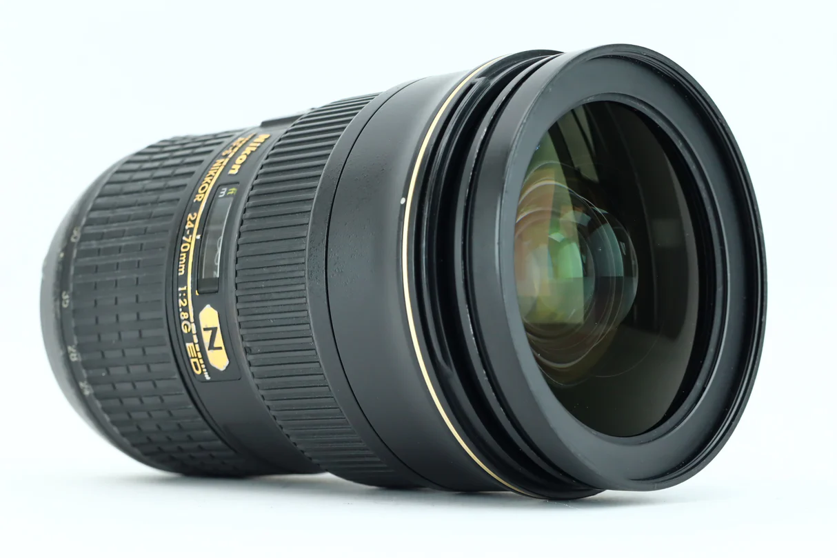 Location Nikon AF-S 24-70mm 3 Location Nikom AF-S 24-70mm f 2.8